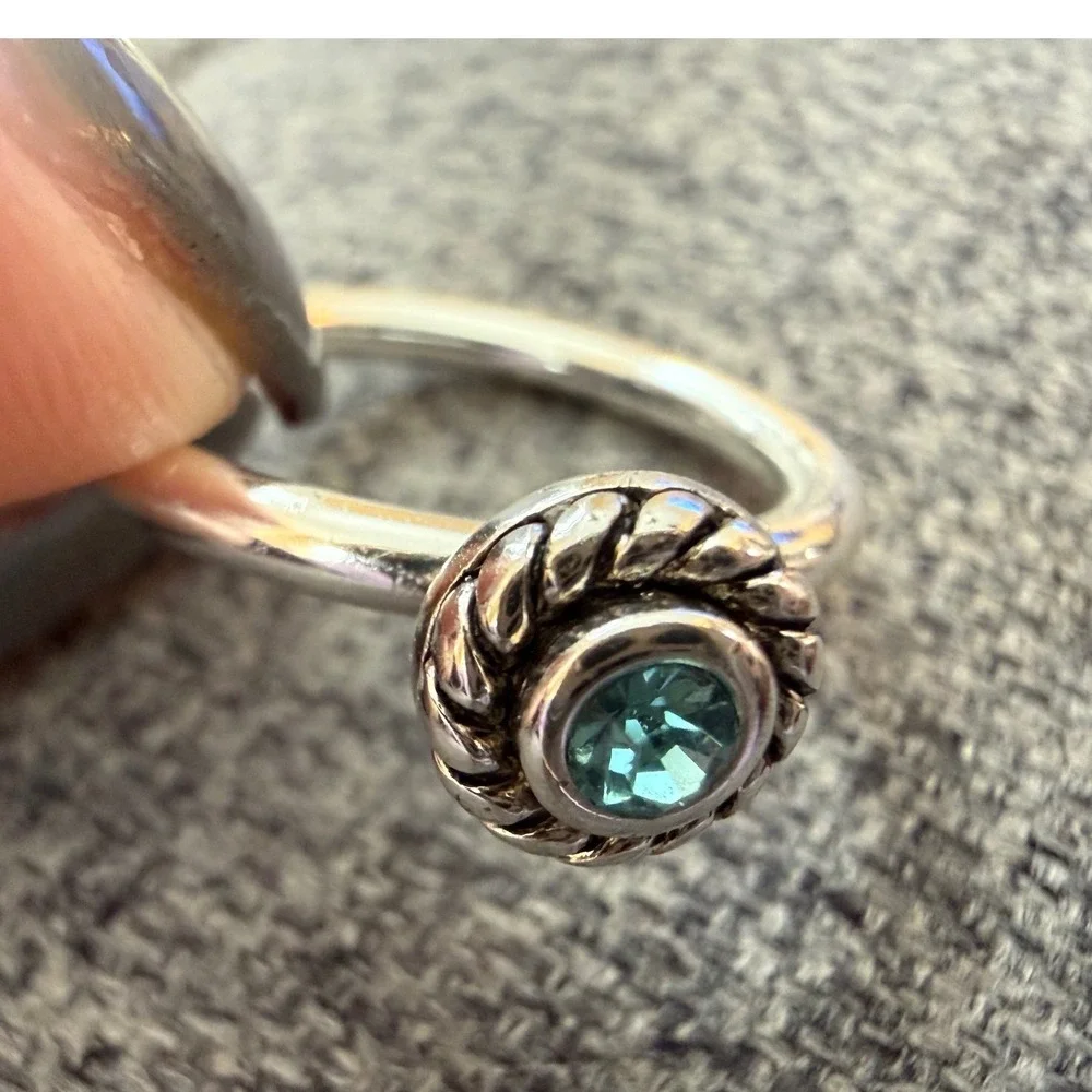 Silver Teal Blue Crystal Rope Bezel Ring Womens Size 7‎ Vintage Style